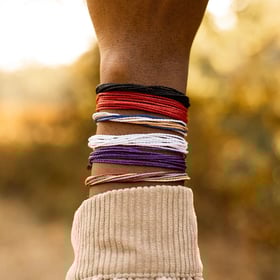 Solid white pura vida bracelet deals